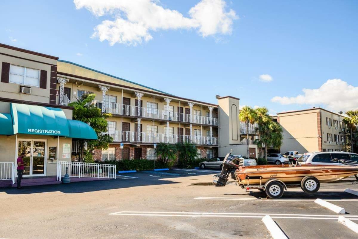 Executive Economy Lodge Pompano Beach Dış mekan fotoğraf